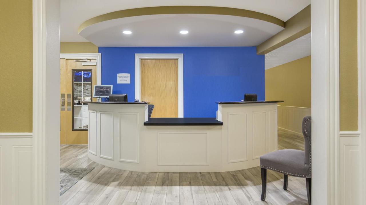 Silverstone Inn & Suites Спокан-Вэлли Экстерьер фото